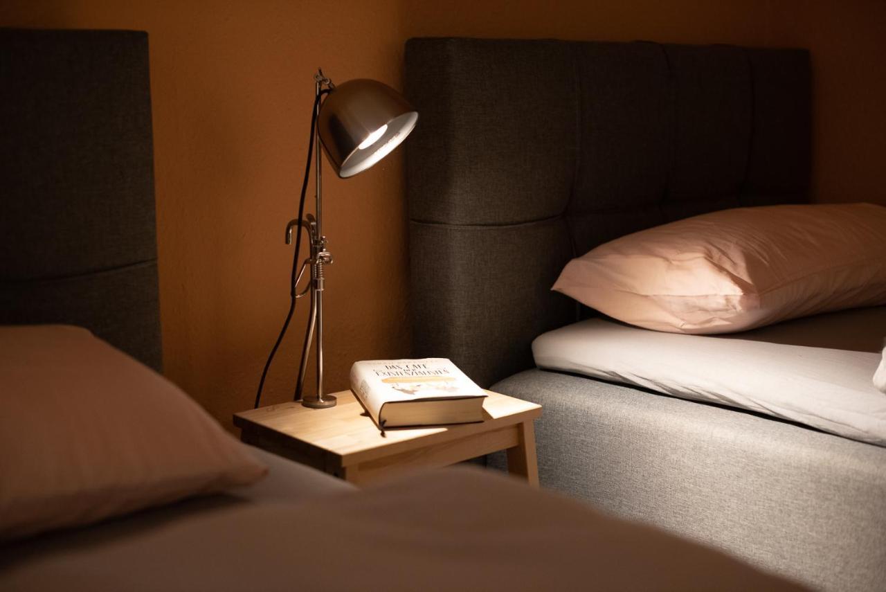 Kassberg Apartment Im Retro-Stil / Netflix & Wifi Chemnitz Dış mekan fotoğraf